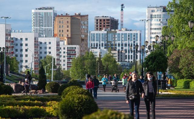Уфа заняла первое место среди миллионников по трудоустройству подростков