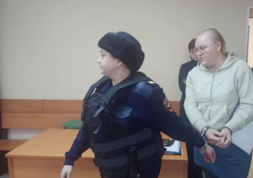 В Уфе женщине вынесли приговор за нападения на офисы микрозаймов с гранатой