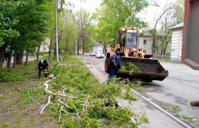 Из-за урагана в пяти районах Башкирии отключилось электричество