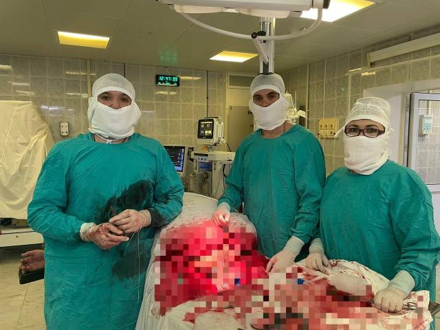Уфимские хирурги удалили опухоль весом 20 кг из паховой области пациента