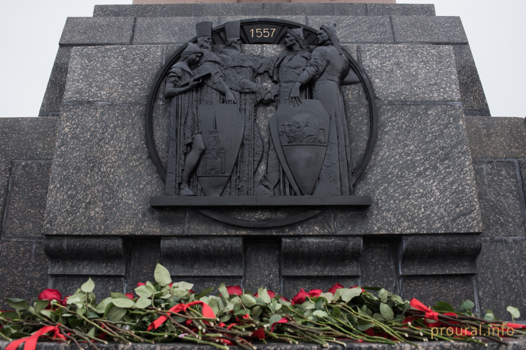 4 ноября монумент дружбы (16).jpg