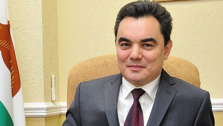 Ирек Ялалов поздравил уфимок с 8 марта