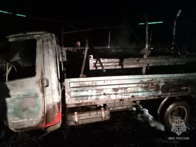 В Башкирии мужчина сгорел в грузовике