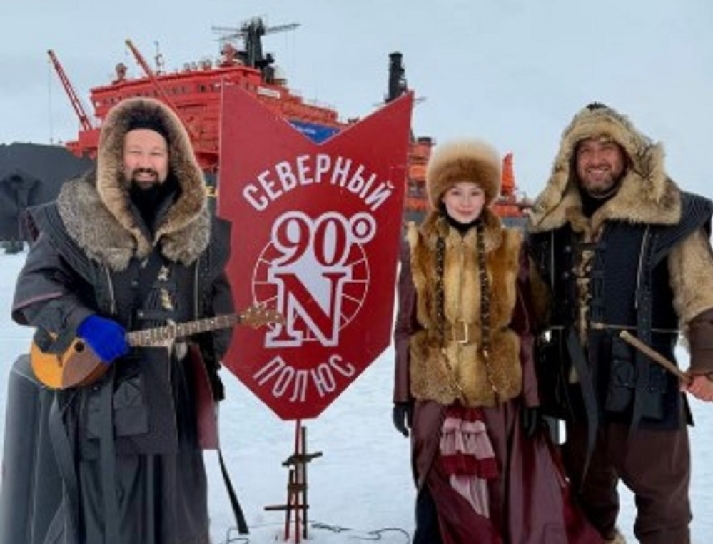 Уфимская группа AY YOLA дала концерт на Северном полюсе
