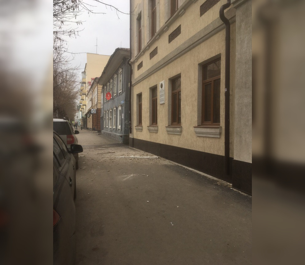 В историческом центре Уфы обрушилась часть старинного трехэтажного здания