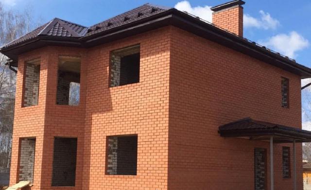 Уфимец взыскал с компании пятикратную стоимость недостроенного дома