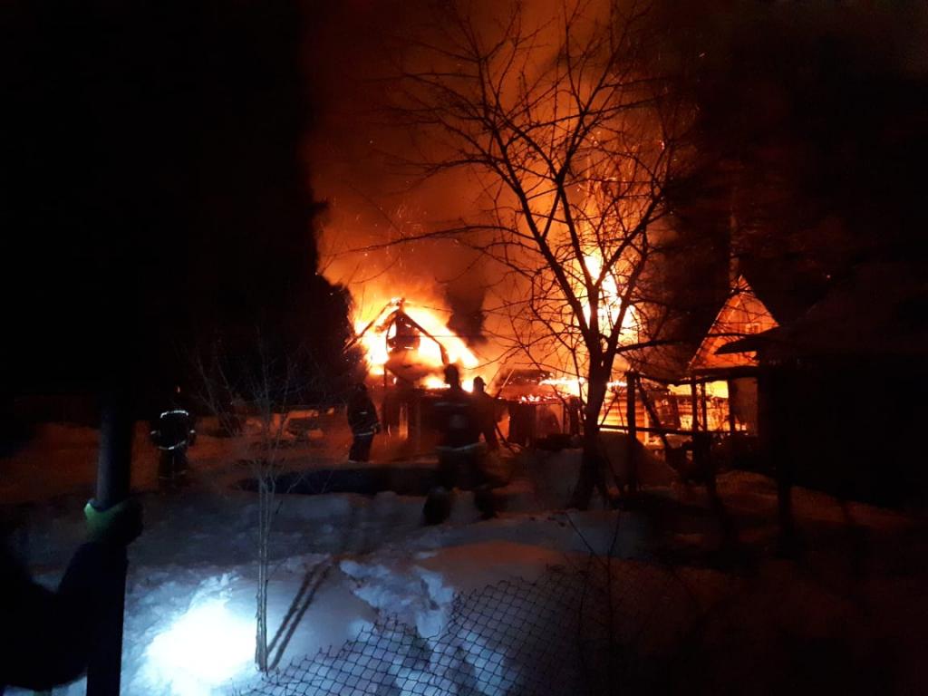 В Уфе подросток выбрался из пожара, но не смог всех спасти | 10.03.2021 |  Новости Уфы - БезФормата