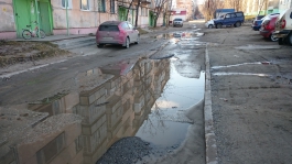 За лето в Уфе отремонтируют въезды во дворы