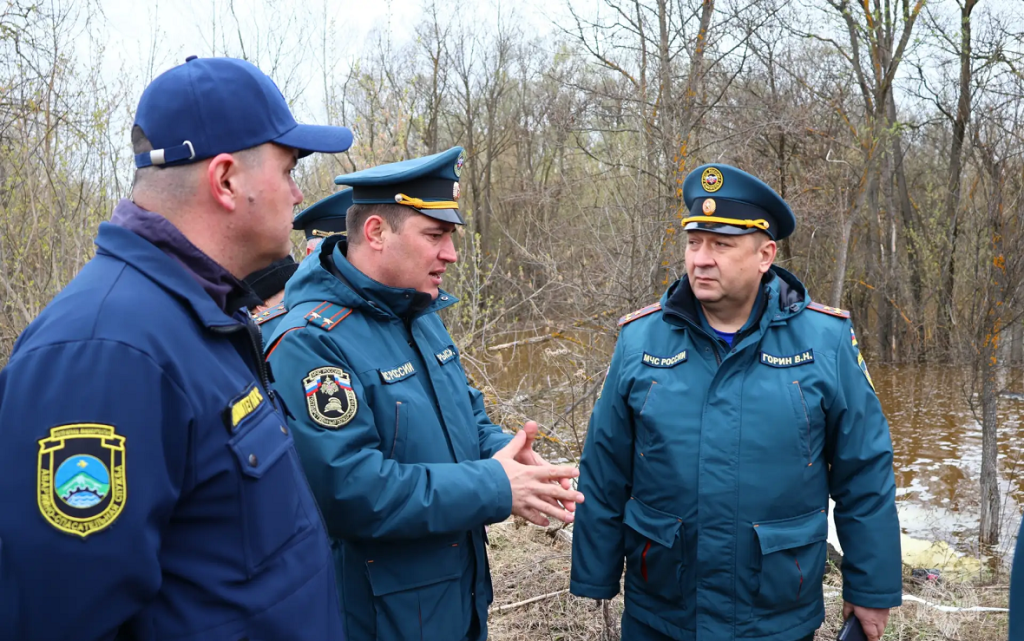 Полсотни участков затопило в дачном поселке под Уфой
