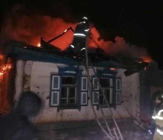В Башкирии мужчина получил ожог 70% поверхности тела во время пожара