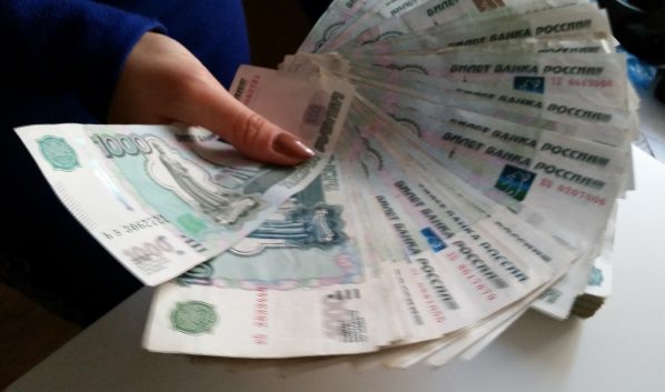 В Башкирии полицейские задержали бухгалтера детсада, укравшую 100 тысяч рублей