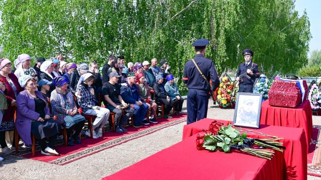 В Башкирии простились с погибшим участником СВО Ильнуром Ярмухаметовым