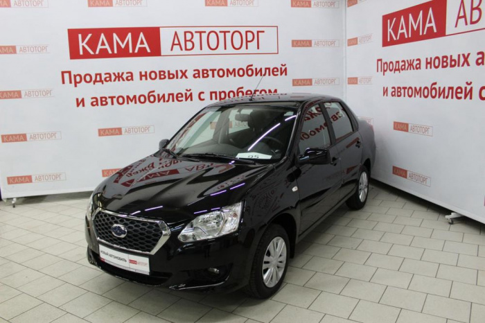 Вынуждают брать старые авто за сотни тысяч: уфимский автосалон зарабатывает на доверии людей? Вынуждают брать старые авто за сотни тысяч: уфимский автосалон зарабатывает на доверии людей?