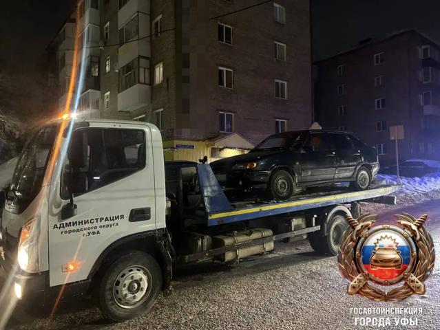 В Уфе поймали пьяного подростка за рулем
