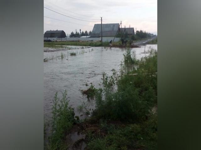 В Башкирии вода с полей затопила деревню