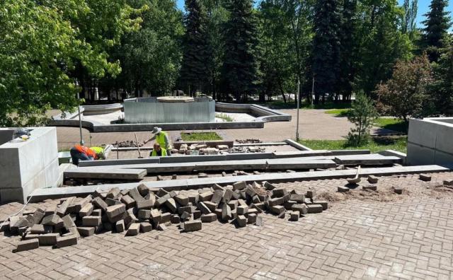 Хабиров показал ход реконструкции парка имени Ленина в Уфе Хабиров показал ход реконструкции парка имени Ленина в Уфе