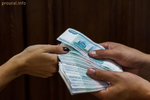 В Башкирии экс-сотрудницы Росгвардии похитили 4,4 млн рублей