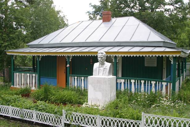 В Башкирию приедут звезды театра и кино, чтобы возродить музей Чехова