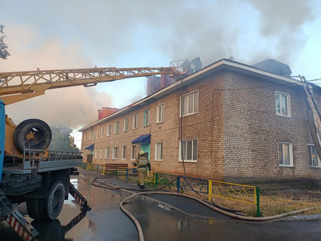 В Башкирии из-за пожара в многоэтажке  эвакуировали 22 человека