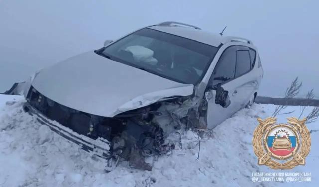 Пенсионер погиб в жестком ДТП на трассе в Башкирии