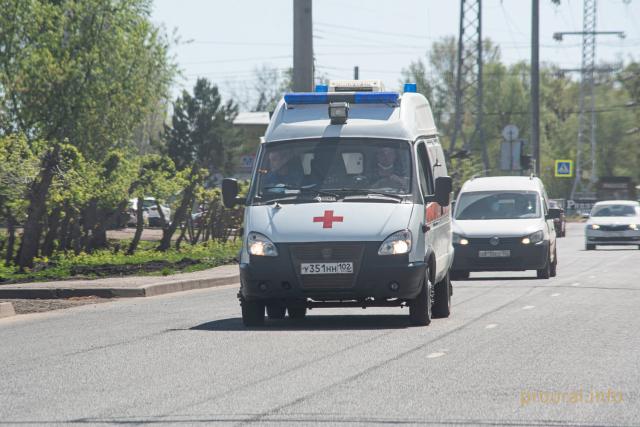 В Башкирии в аварию попал автобус с 27 пассажирами