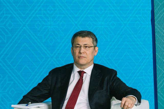 Глава Башкирии подписал указ о выплатах беженцам из ДНР и ЛНР