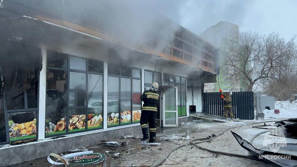 В Уфе число пострадавших при пожаре в кафе выросло до пяти