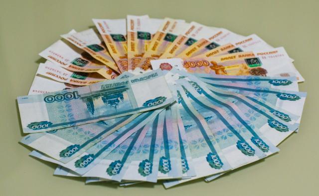 В Уфе двое безработных получили по 153,5 тысячи рублей
