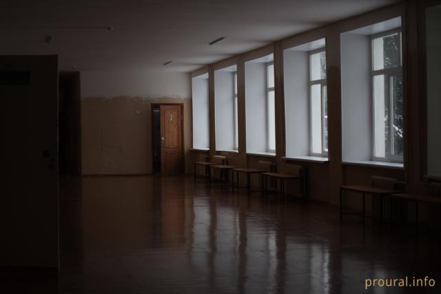«"Омикрон" прилипчив к детям»: власти Башкирии обсудили, как подготовить школы к возвращению учеников