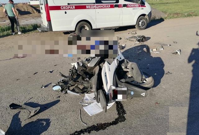 В Уфе мотоциклист врезался в машину и погиб