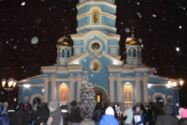 Тысячи уфимцев отметили Рождество