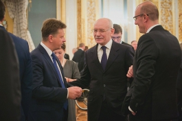 Рустэм Хамитов заработал меньше депутатов Госдумы от Башкирии