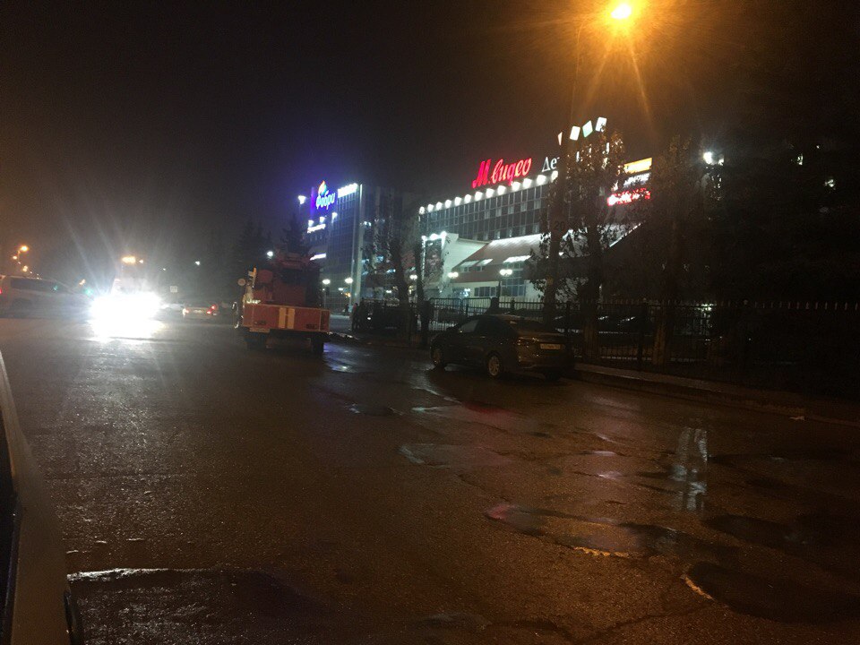 В Уфе и Стерлитамаке эвакуировали торговые центры