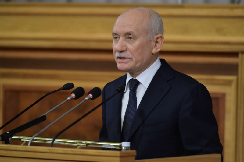 Рустэм Хамитов: «Большинству семей не нужны льготы и пособия»