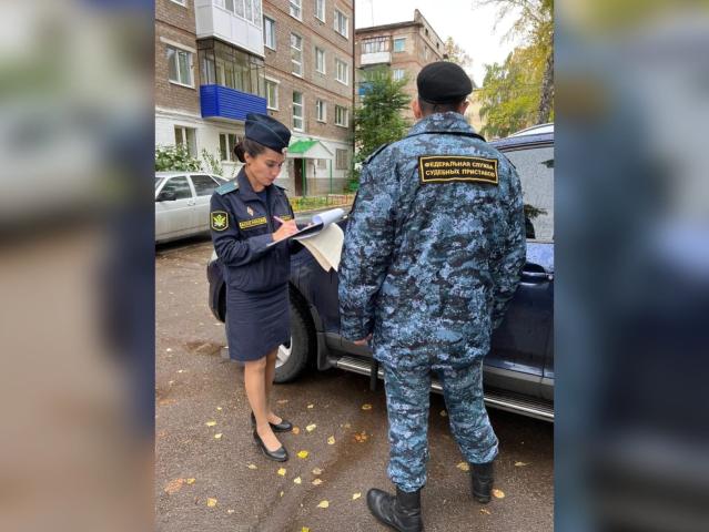 Приставы Башкирии хитростью добились от женщины оплаты 55 штрафов