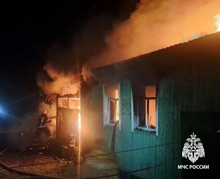 Пенсионерка погибла при пожаре в частном доме в селе в Башкирии