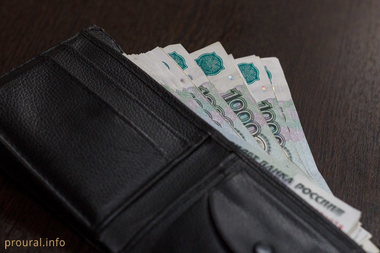 Трое уфимцев незаконно обналичили 27 млн рублей