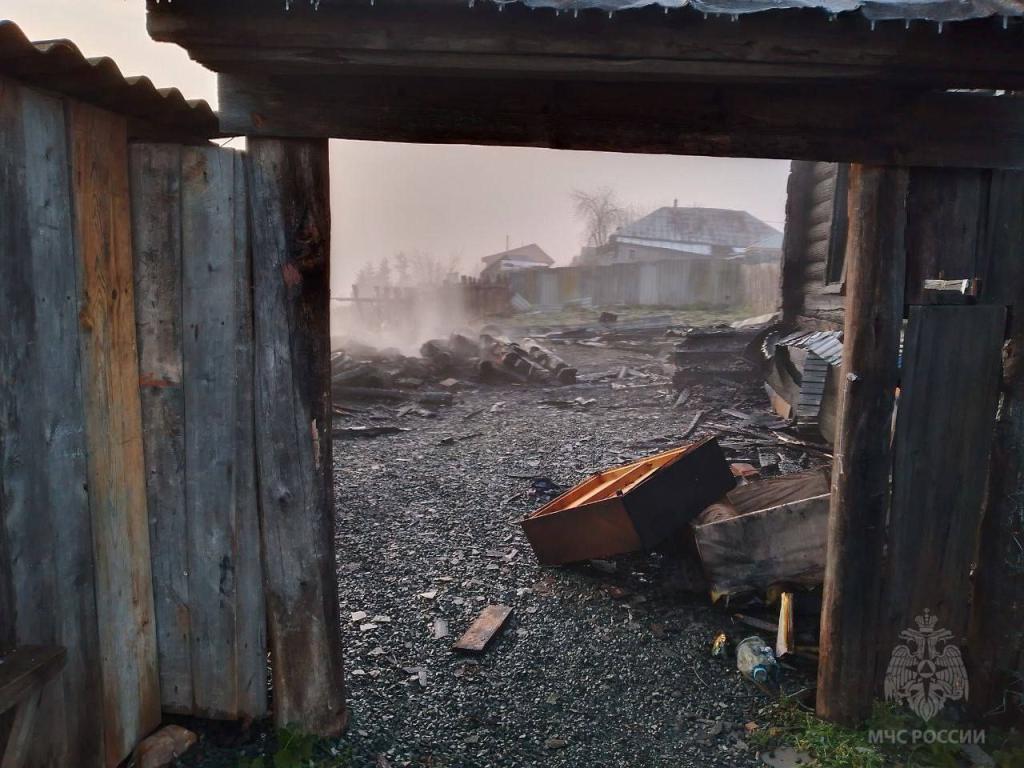 Тело 24-летнего парня нашли при тушении пожара в Башкирии