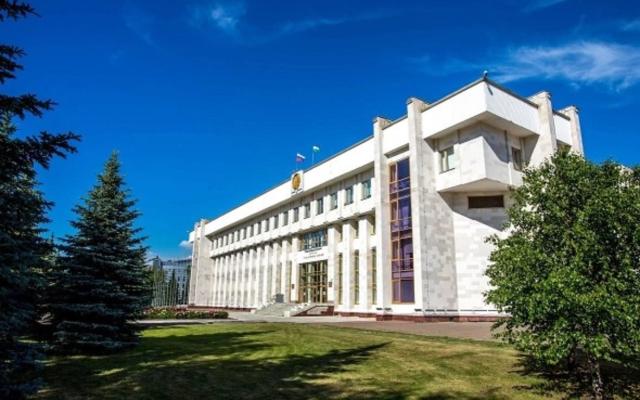 В Башкирии учредили новое почетное звание для чиновников