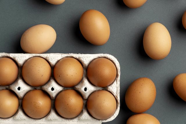Известно, можно ли есть яйца с башкирской фабрики, где обнаружили птичий грипп