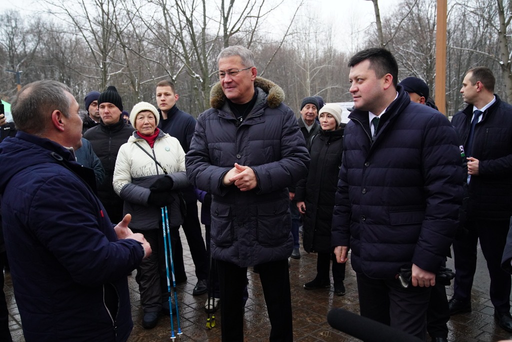 Хабиров пообещал лично заняться проектом Уфимского зоопарка