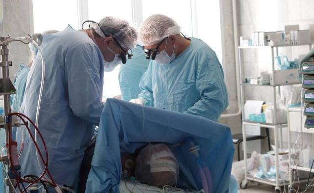 В Башкирии пациентке провели редкую операцию на сердце