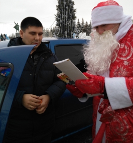 Дед Мороз в погонах