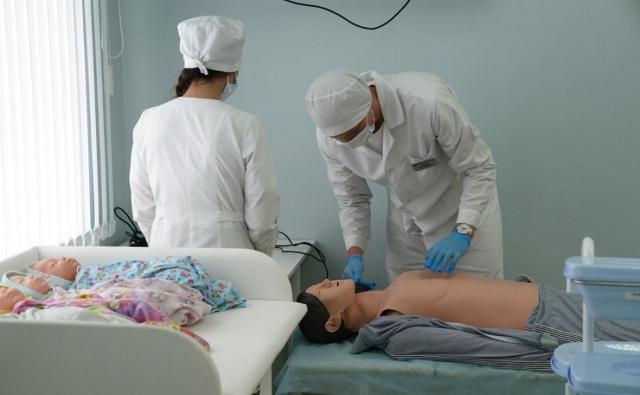 Хабиров анонсировал открытие еще одного медицинского учебного заведения в Башкирии