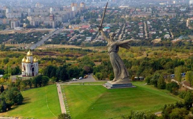 Жителя Башкирии будут судить за слова о том, что памятник «Родина-мать зовет» нужно приодеть