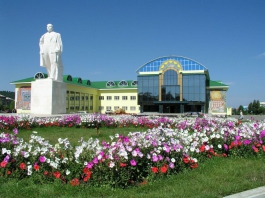 Учалинский район Башкортостана вновь возглавил Фарит Давлетгареев