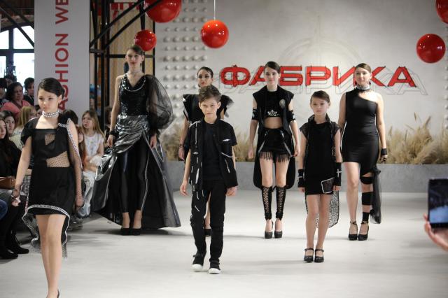 Юные дизайнеры представили на неделе моды в Уфе свои коллекции одежды