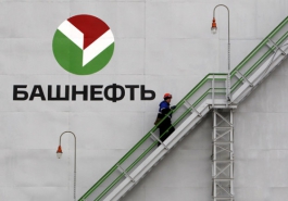 Игорь Сечин обещал Рустэму Хамитову сохранить все социальные обязательства «Башнефти»