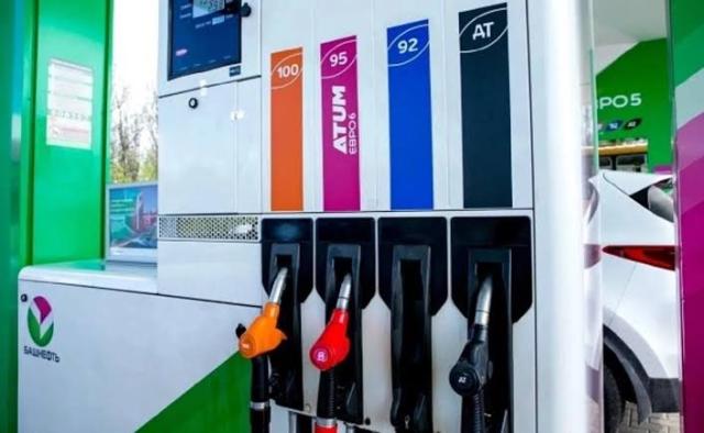«Башнефть» вновь подняла цены на все виды автомобильного топлива