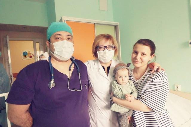 Уфимские хирурги спасли жизнь годовалой девочке с Донбасса